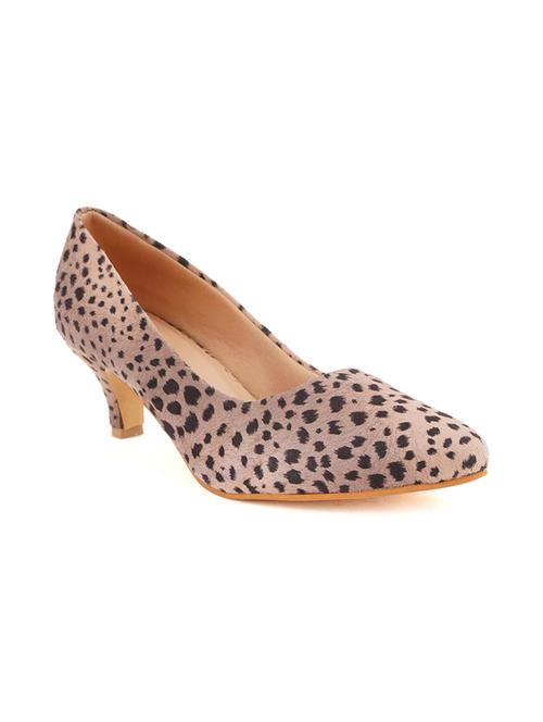 beige synthetic slip on pumps - 18369230 - Very Small Image - 1