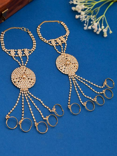 american diamond hathphool bracelet. - 18378543 - Very Small Image - 1