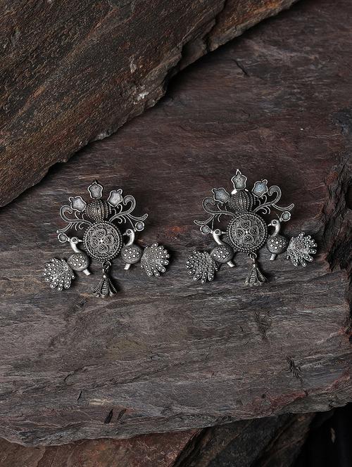 silver brass studs earring - 18382274 - Very Small Image - 1