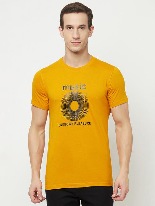 yellow chest-printed t-shirt - 18388833 - Very Small Image - 1