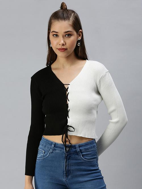 black color block crop top - 18391955 - Very Small Image - 1
