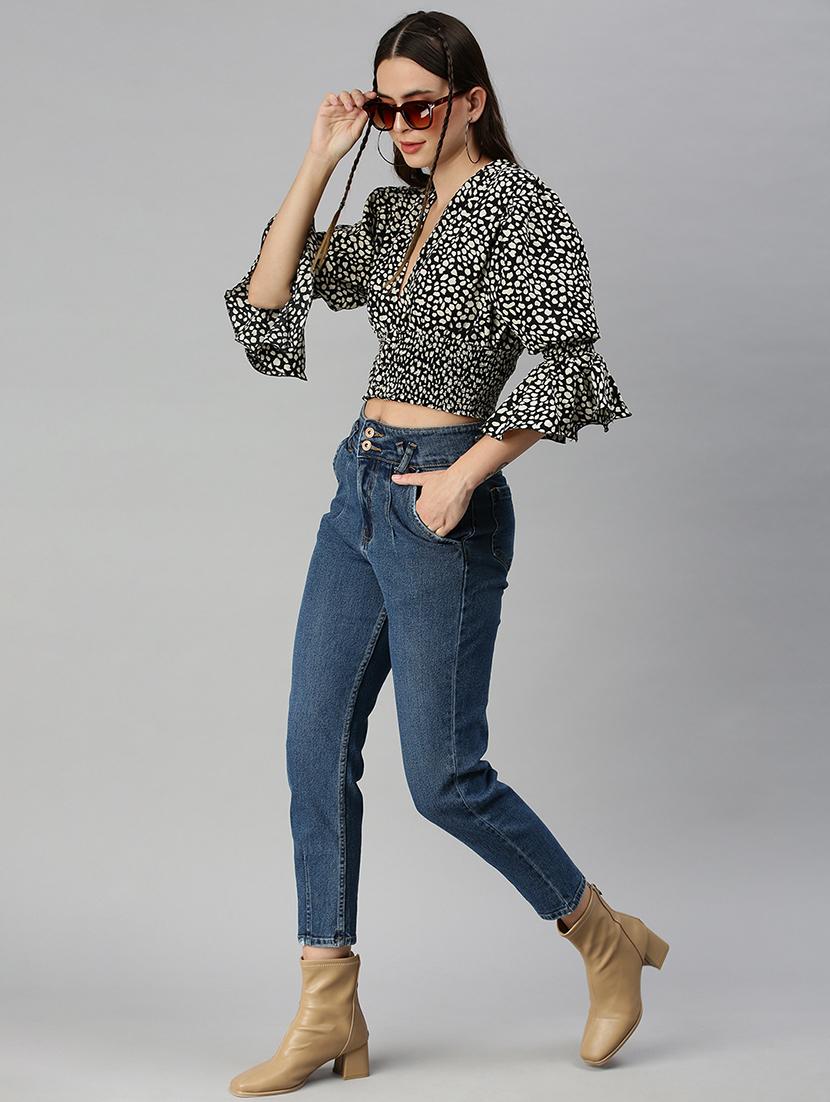 women's crop v neck top - 18392368 - Standard Image - 3