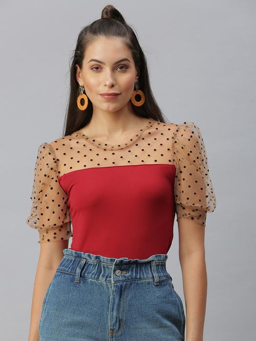 women red self design round neck top - 18392619 - Very Small Image - 1