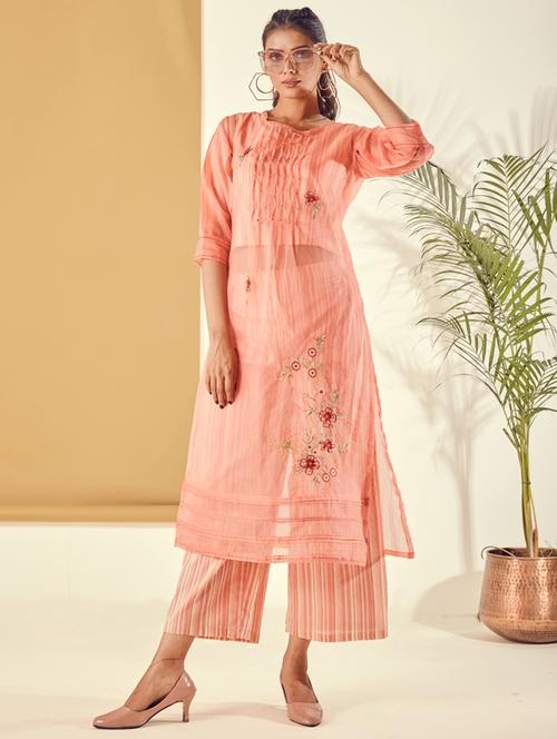 peach suit set  - 18400364 - Very Small Image - 1