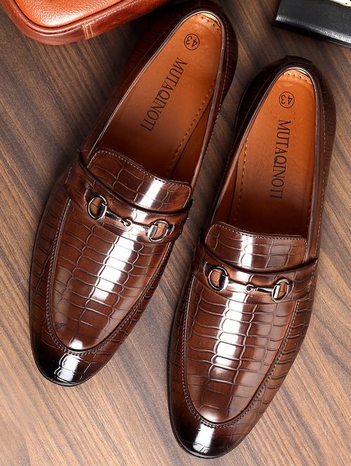 brown leather slip on loafers - 18415520 - Very Small Image - 1