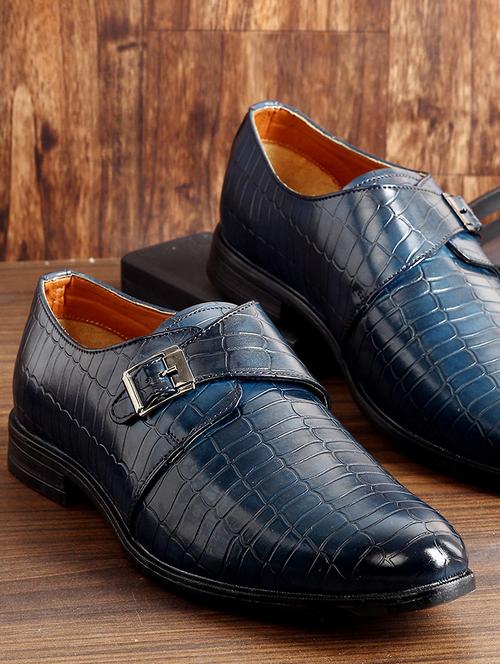 blue textured slip on formal shoes - 18415528 - Very Small Image - 1