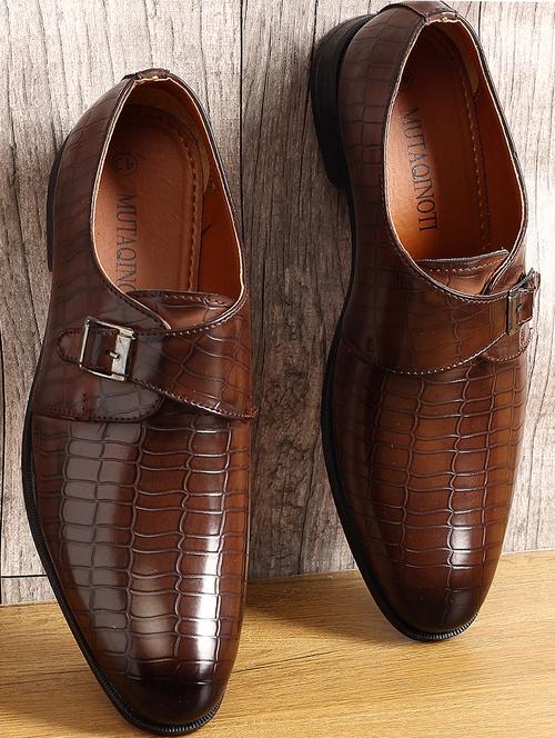 brown textured slip on formal shoes - 18415530 - Very Small Image - 1