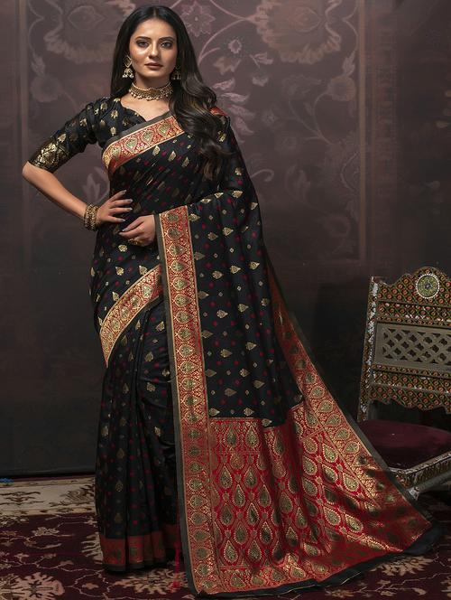 black silk banarasi saree with blouse - 18416216 - Very Small Image - 1