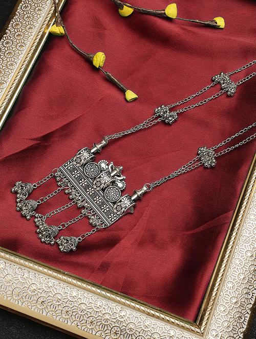 long silver tasseled necklace - 18417343 - Very Small Image - 1