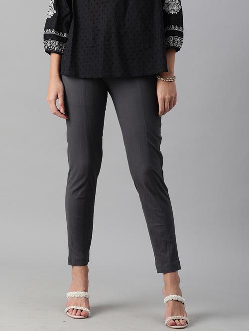 women solid pleated cigarette pants - 18437128 - Very Small Image - 1