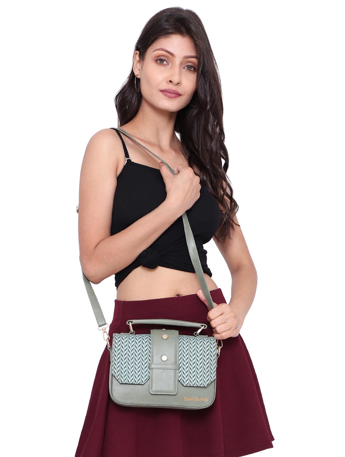green printed regular sling bag - 18438548 - Zoom Image - 4