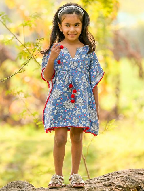 notch neck floral kaftan frock - 18439363 - Very Small Image - 1