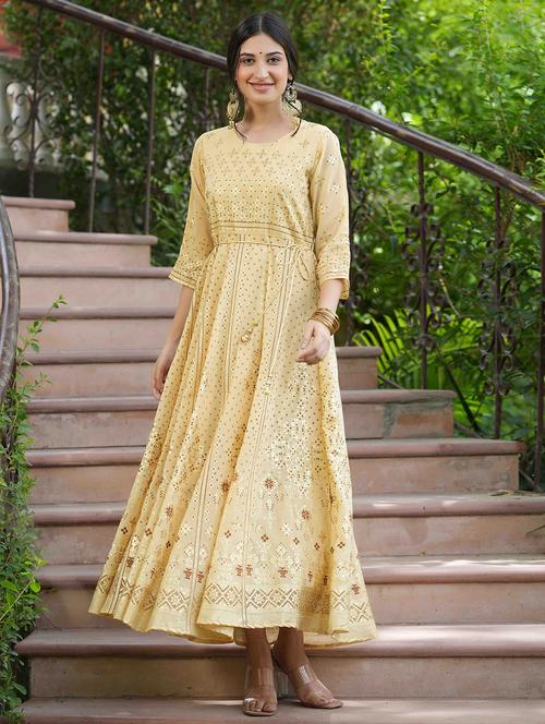 foil print flared ethnic dress - 18439885 - Very Small Image - 1