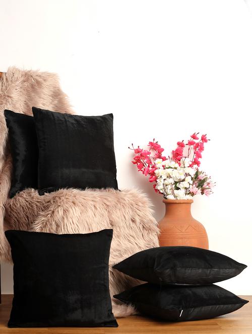 alina decor set of 5 velvet cushion covers 16 x 16 inch - 18448242 - Very Small Image - 1