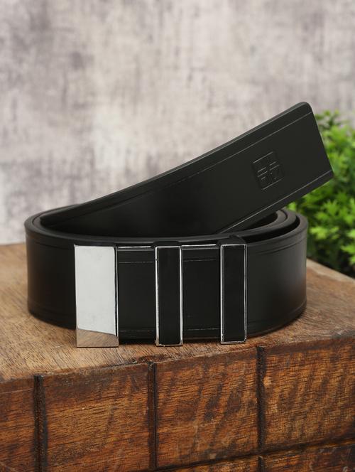 black leather belt - 18449361 - Very Small Image - 1