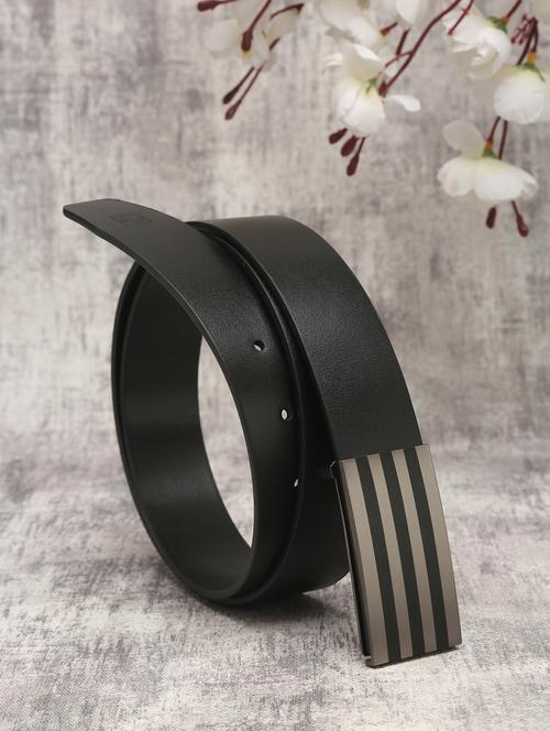 Black Leather Belt - 18449409 - Very Small Image - 1