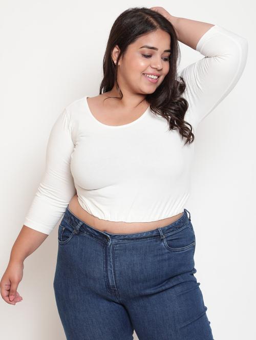 round neck solid crop plus top  - 18457275 - Very Small Image - 1