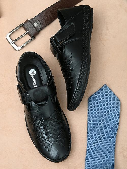 black faux leather back strap sandals - 18457717 - Very Small Image - 1