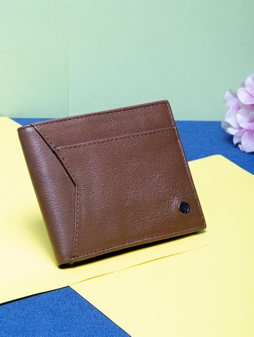 brown  leather wallet - 18458669 - Very Small Image - 1