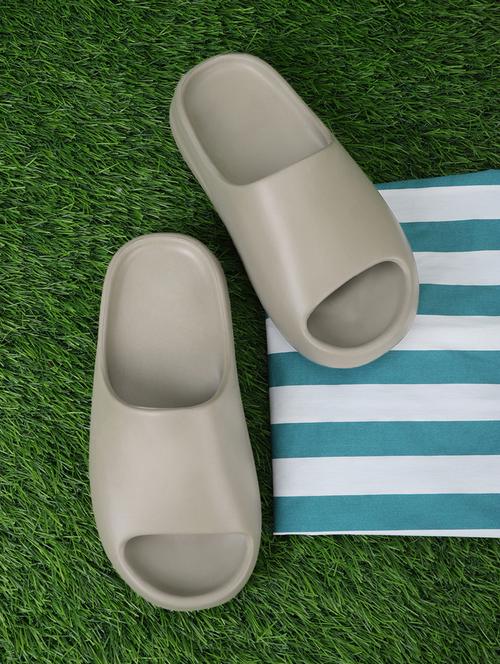 Women Grey Solid Slides - 18481068 - Very Small Image - 1