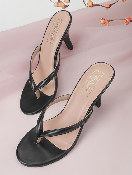 women black open thong sandal - 18481072 - Very Small Image - 1