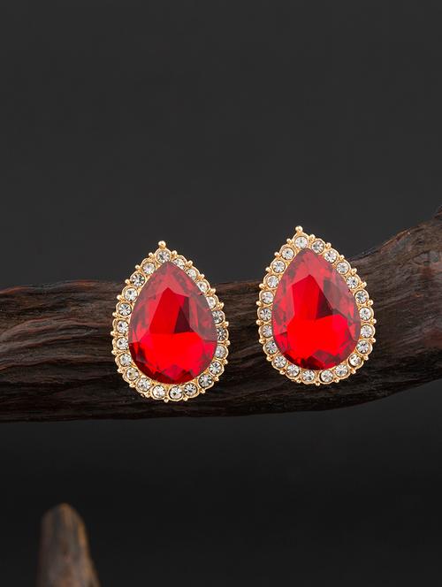 contemporary gold toned embellished with red beads stud earring - 18498413 - Very Small Image - 1