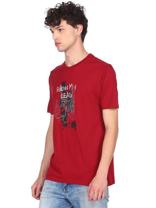 round neck chest print t-shirt  - 18508936 - Very Small Image - 1