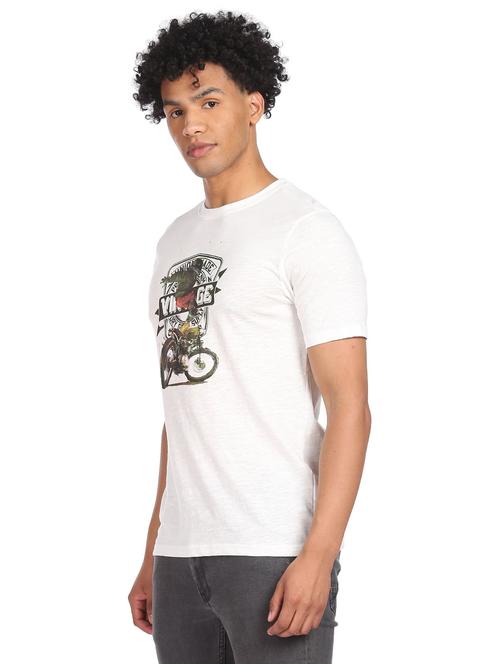 round neck chest print t-shirt - 18509359 - Very Small Image - 1