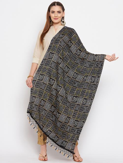 black bandhani print dupatta - 18519319 - Very Small Image - 1