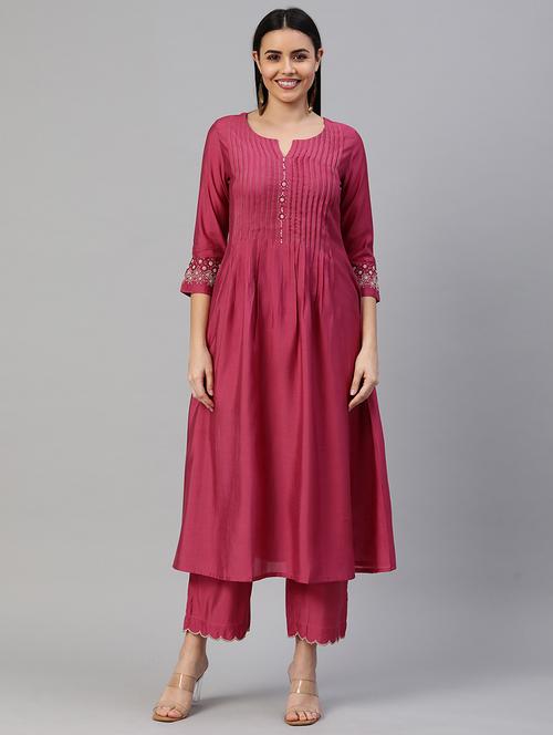 pleated a line kurta with embroidery on the sleeve  - 18520419 - Very Small Image - 1