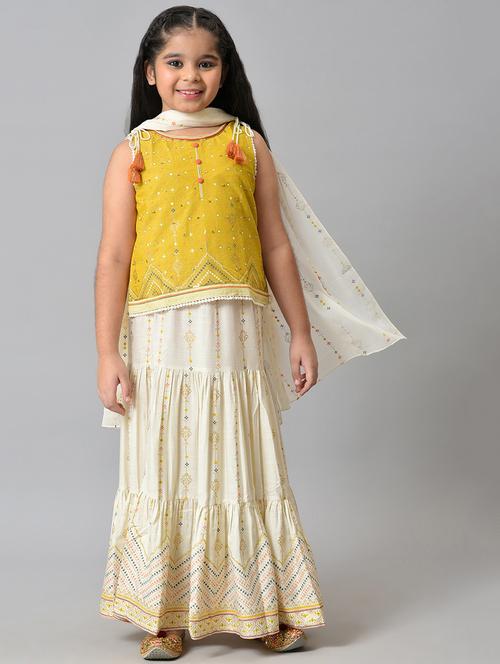 girls round neck printed skirt top with dupatta - 18526126 - Very Small Image - 1