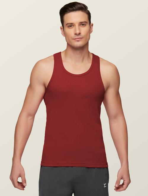 round neck solid vest - 18532398 - Very Small Image - 1