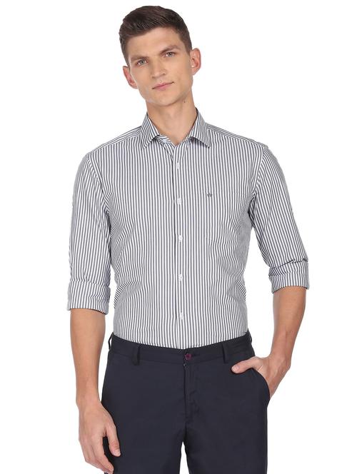 white striped formal shirt - 18543355 - Very Small Image - 1