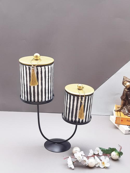 color palette jar with lid - 18547827 - Very Small Image - 1