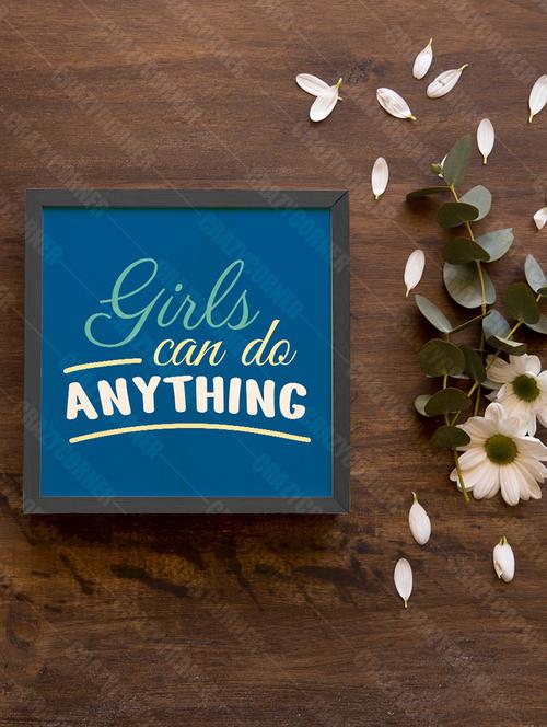 wooden photo frame - 18552546 - Very Small Image - 1