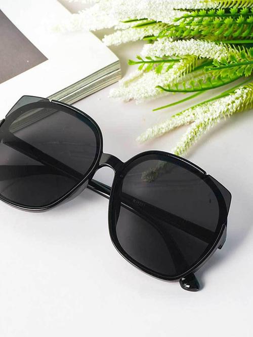 black sunglasses - 18556948 - Very Small Image - 1