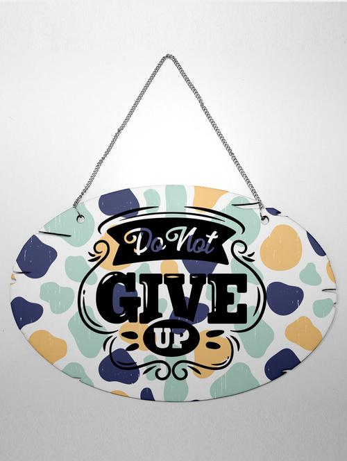 bloggers are born in august printed wall hanging board birthday gift (oval shape)| - 18564122 - Very Small Image - 1