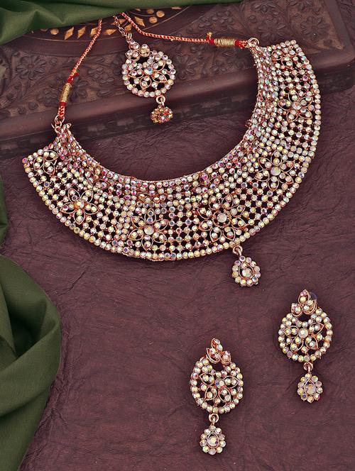 gold metal set - 18567554 - Very Small Image - 1