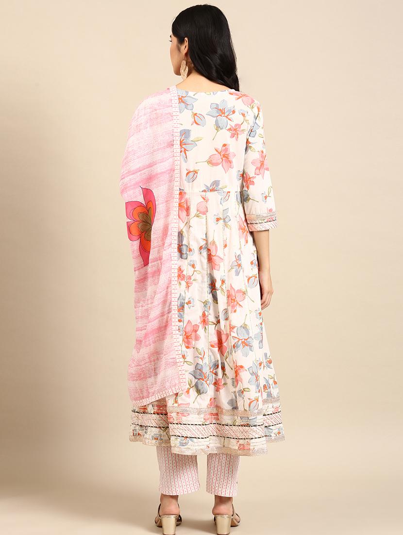 white kurta pant set with dupatta - 18591205 - Standard Image - 2