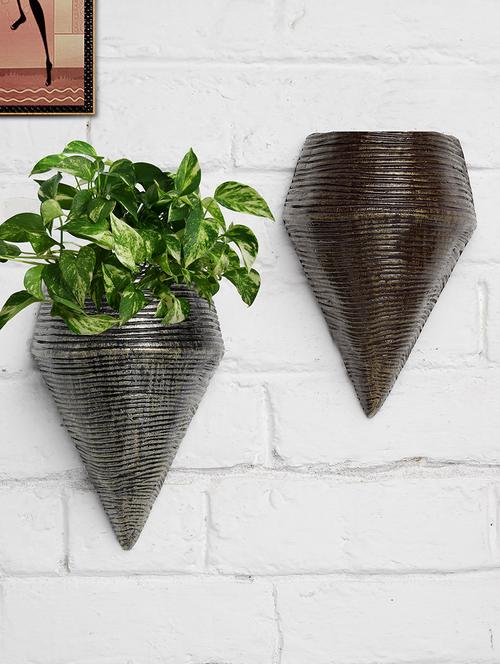 half round conical shape home décor wall hanging pots sets of 2 - 18591732 - Very Small Image - 1