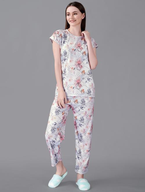 round neck printed nightwear pajama set  - 18613618 - Very Small Image - 1