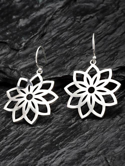 silver silver plated earring - 18633448 - Very Small Image - 1