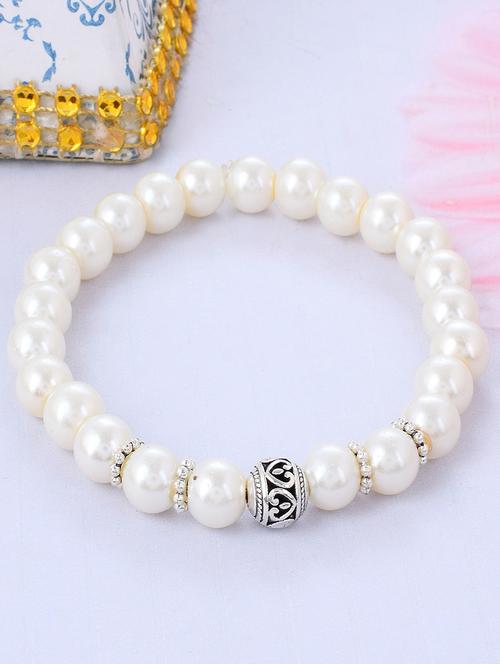 white metal bangle  bracelet - 18637292 - Very Small Image - 1