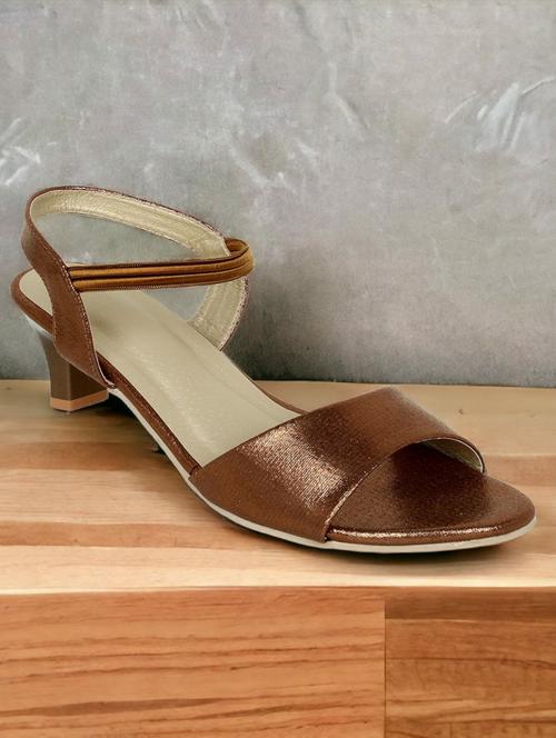 women solid ankle strap sandal - 18640202 - Very Small Image - 1