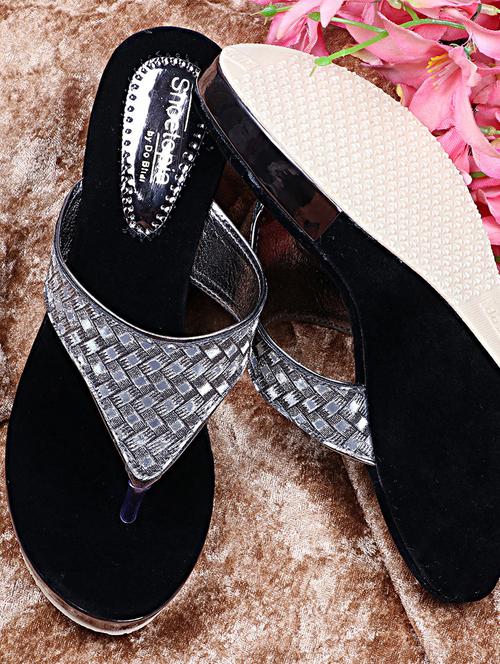 women grey toe separator sandal - 18645326 - Very Small Image - 1