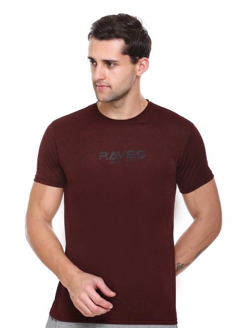 round neck chest printed t-shirt  - 18645757 - Very Small Image - 1