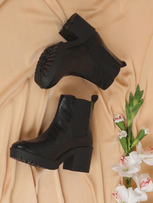 women solid ankle boots - 18650710 - Very Small Image - 1
