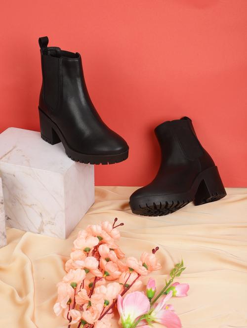 women solid ankle boots - 18650711 - Very Small Image - 1