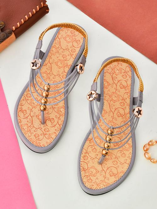 women solid toe separator sandal - 18680556 - Very Small Image - 1