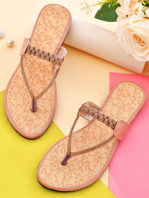women embellished toe separator flat sandal - 18680608 - Very Small Image - 1